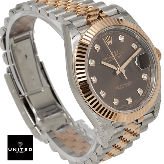 Rolex Datejust 126331-0004 Rolex Datejust 126331 Rose Gold Replica side view and white backgorund