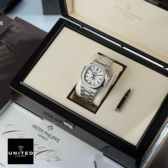 Patek Philippe Nautilus Annual Calendar 5726 Patek Philippe Nautilus 5726 White Dial Replica in the box