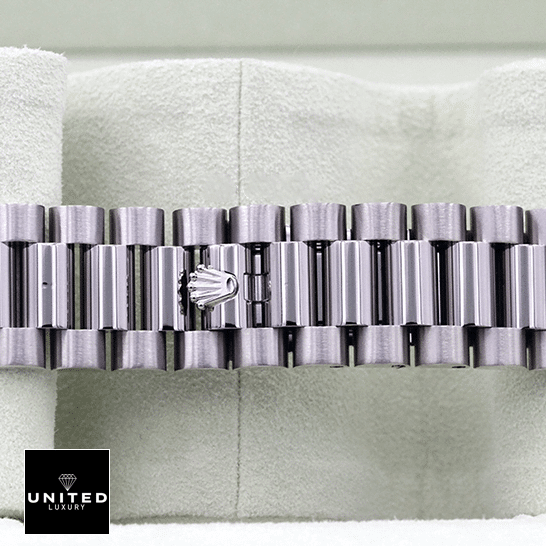 Rolex Day-Date 218239-0041 rolex-day-date218239-0041-replica-clasp
