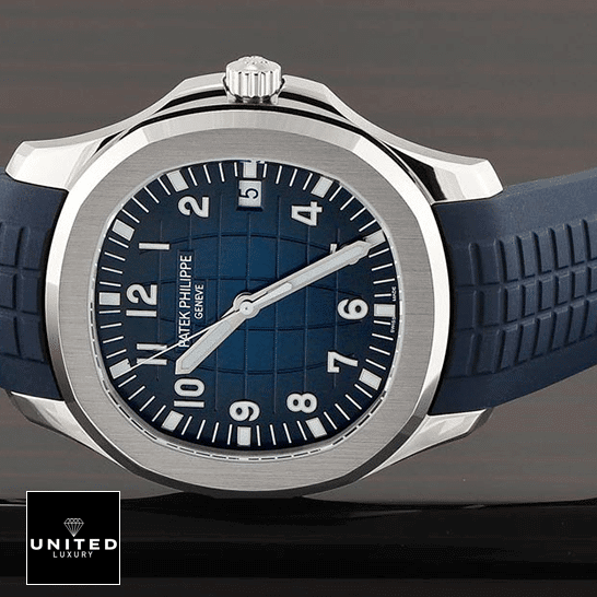 Patek Philippe Aquanaut Patek Philippe Blue Dial Bracelet Replica grey background