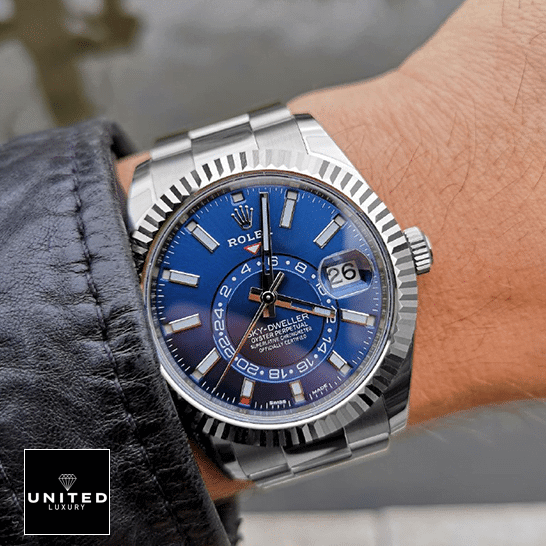 Rolex Sky-Dweller Blue Dial Stainless Steel 326934-0003 Oyster Replica on his arm