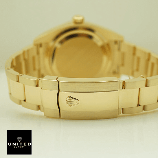 Rolex Sky-Dweller 326938-0004 Rolex Sky-Dweller Yellow Gold Bracelet 326938-0004 Oyster Replica Fold Clasp on the Rolex Logo