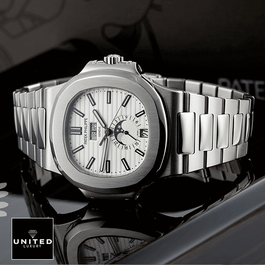 Patek Philippe Nautilus Annual Calendar 5726 Patek Philippe Nautilus 5726 Steel Case Replica on the box