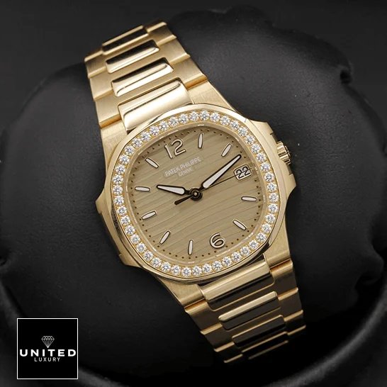 Patek Philippe Nautilus 7010/1R Patek Philippe Nautilus 70101R-012 Diamond Bezel Rose Gold Dial Replica