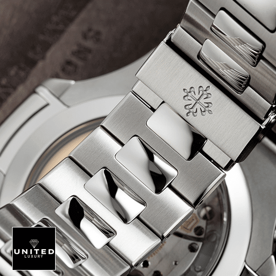 Patek Philippe Nautilus Annual Calendar 5726 Patek Philippe Nautilus 5726 White Dial Replica stainless steel bracelet