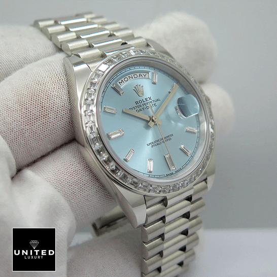 Rolex Day-Date 228396TBR Rolex Day-Date 228396TBR001 Oyster diamond bezel Replica on the hand