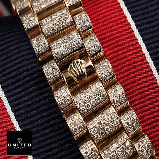 Rolex Day-Date 18038 Rolex Day-Date 36 18038 Full Diamond Oyster Bracelet On the Rolex logo