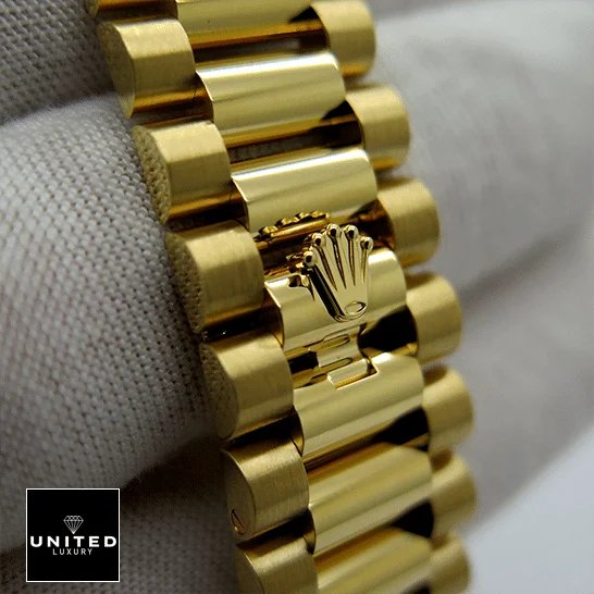 Rolex Day-Date 128348RBR rolex_day_date_yellow_gold_with_pave_diamond_dial_sapphire_128348RBR_0030_replica_clasp_unitedluxurynet