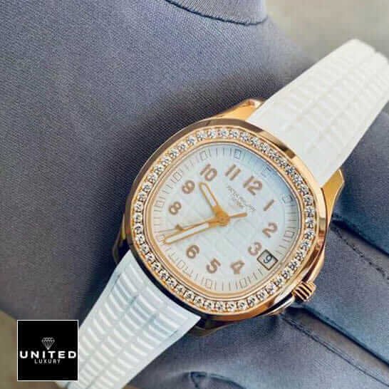 Patek Philippe Aquanaut Luce 5268/200R-012 Patek Philippe White Dial Aquanaut Luce White Rubber Bracelet Replica on the hand