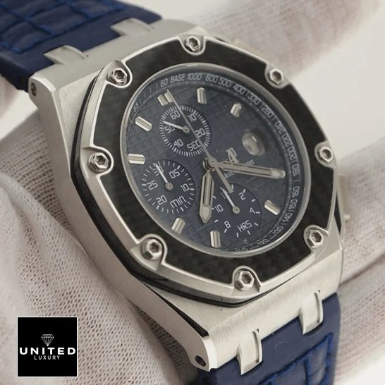 Audemars Piguet Royal Oak Offshore 26030PO.OO.D021IN.01 Audemars Piguet 26030PO.OO_.D021IN.01 Royal Oak Blue Dial Replica on the hand