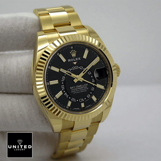 Rolex Sky-Dweller 326938-0004 Rolex Sky-Dweller Black Dial Yellow Gold 326938-0004 Replica