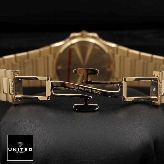 Patek Philippe Nautilus 7010/1R Patek Philippe Nautilus 70101R-012 Rose Gold Bracelet Replica opened clasp