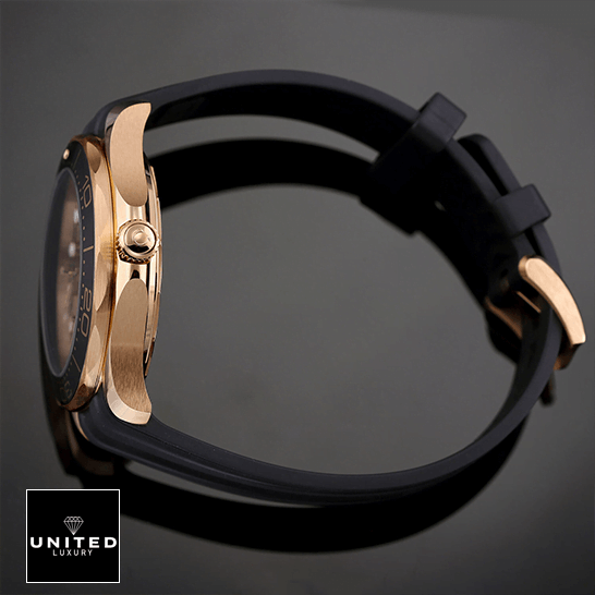 Omega Seamaster Diver 210.30.42.20.01.001 Omega Black Rubber Bracelet Gold Case Replica side view