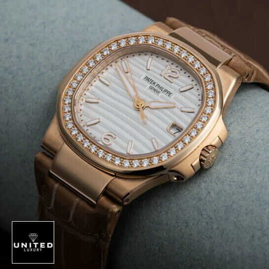 Patek Philippe Nautilus 7010R-011 Patek Philippe Geneve White Dial Diamond Bezel Rose Gold Case Replica