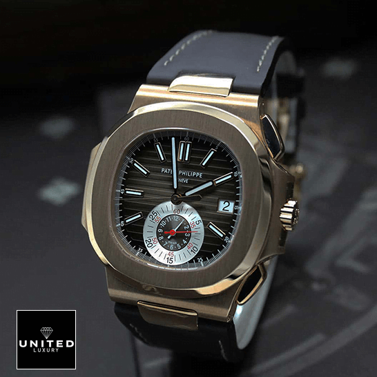 Patek Philippe Nautilus Chronograph Flyback 5980R-001 Patek Philippe Nautilus Rose Gold 5712R-0001 Replica front view