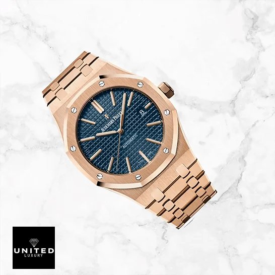 Audemars Piguet Royal Oak 15400OR.OO.1220OR.03 Super Clone Edition Audemars Piguet Royal Oak Pink Gold Blue Dial Replica white ceramic background