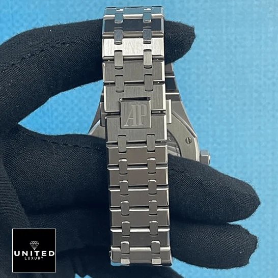 audemars-piguet-royal-oak-26522ST.OO_.12-replica-bracelet