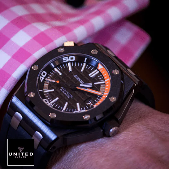 Audemars Piguet Royal Oak Offshore 15707CE.OO.A002CA.01 audemarspiguet-royaloakoffshore-15707CE.OO_.A002CA.01-replica-wrist