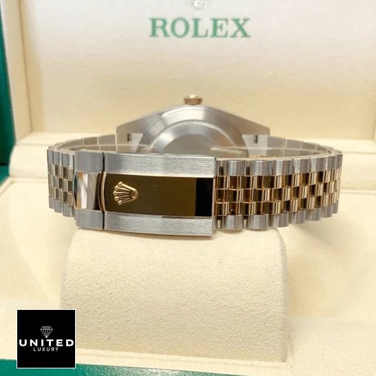 Rolex Datejust 126233 Rolex Datejust 36 Wimbledon Two Tone Jubilee Fold Clasp on the Rolex Logo Replica in the box