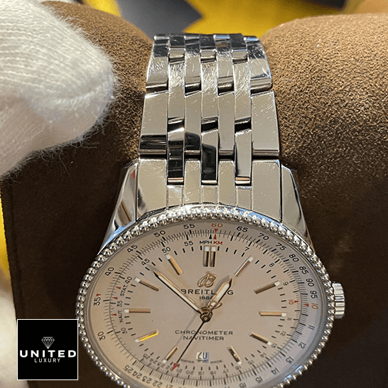 Breitling Navitimer Automatic GMT A17326211G1A1 breitling-navitimer-A17326211G1A1-replica-white