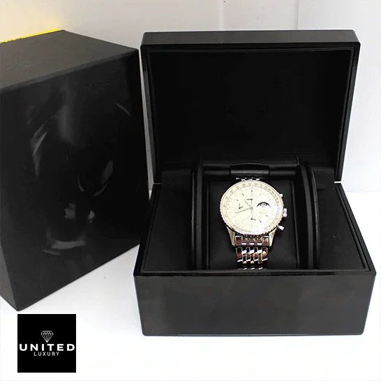 Breitling Navitimer Breitling Navitimer Olympus A19340 White Dial Replica in the black box