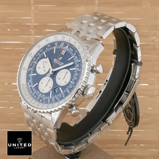 Breitling Navitimer B01 AB0127211C1A1 breitling-navitimer-AB0127211C1A1-replica-LEFT
