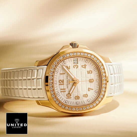 Patek Philippe Aquanaut Luce 5268/200R-012 Patek Philippe Aquanaut Diamond Bezel White Dial Replica rose gold background
