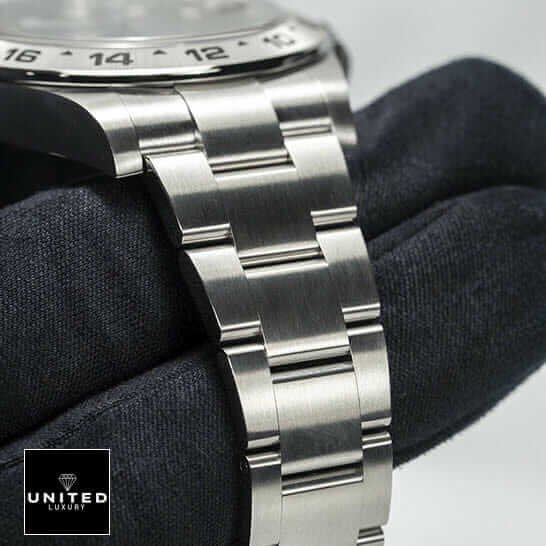 Rolex Explorer II 216570 on the hand Rolex Explorer II 216570-0001 Stainless Steel Oyster Bracelet Replica